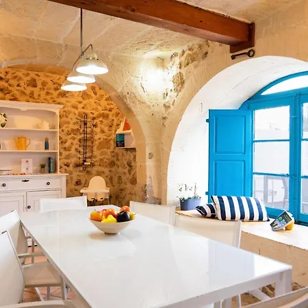 Villa A Stunning Gozo With A Large Pool