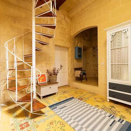 A Stunning Gozo With A Large Pool * Шаара