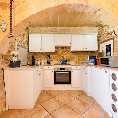 A Stunning Gozo With A Large Pool Villa *