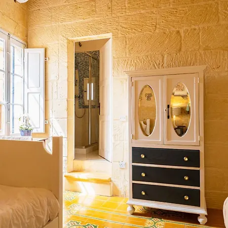A Stunning Gozo With A Large Pool Villa