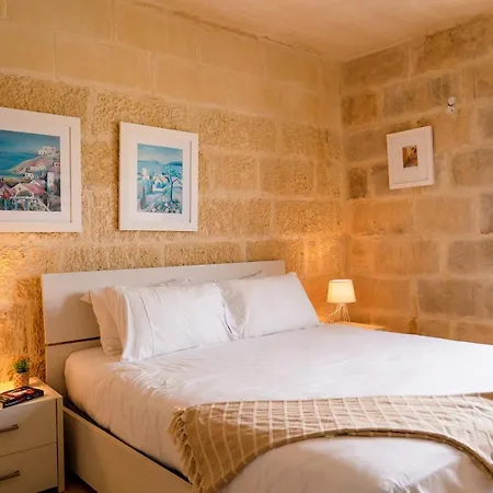 A Stunning Gozo With A Large Pool * Xaghra